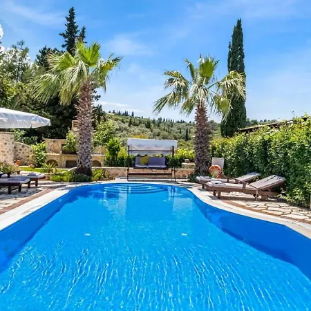 Villasgoudis Evelynn Villa