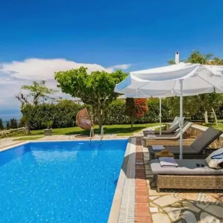 Villa Villasgoudis Evelynn Tsoukaladhes