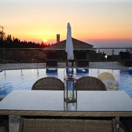Villasgoudis Evelynn Villa