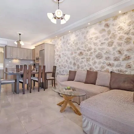 Villa Villasgoudis Evelynn Tsoukaladhes