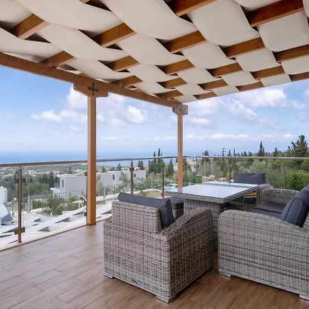 Villasgoudis Evelynn Villa